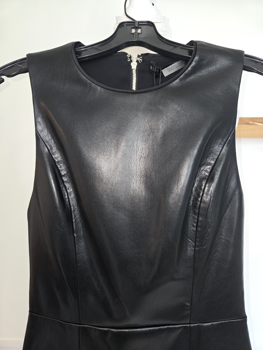 Alice + Olivia Black Faux Leather Marcella A-Line Mini Dress Womens Size 4 NWT - Picture 7 of 13